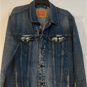 NWOT Mens Levi’s Jacket Acid Wash Size XL